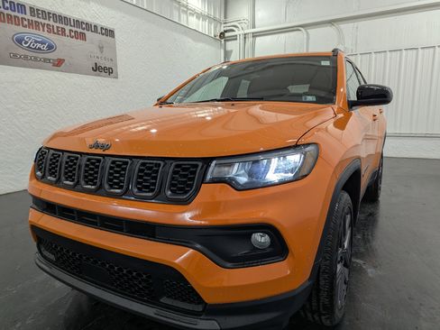 New 2026 Jeep Compass Latitude image 3