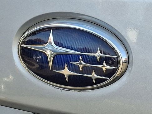 Used 2017 Subaru Outback 2.5i Premium image 31