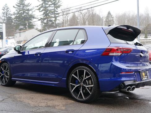 Used 2023 Volkswagen Golf R image 10