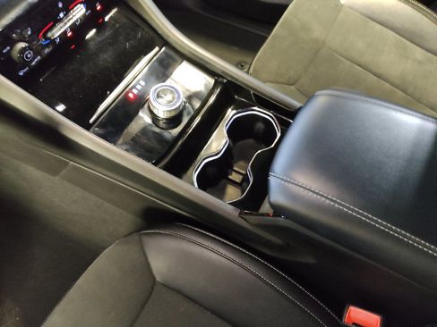 Used 2023 Jeep Grand Cherokee L Laredo RWD image 26