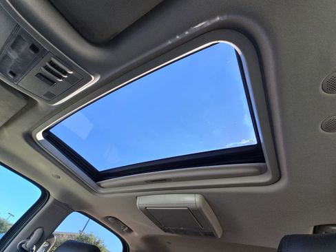 Used 2013 GMC Yukon Denali image 22