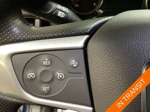 Used 2022 GMC Terrain SLE w/ Driver Convenience Package FWD image 27