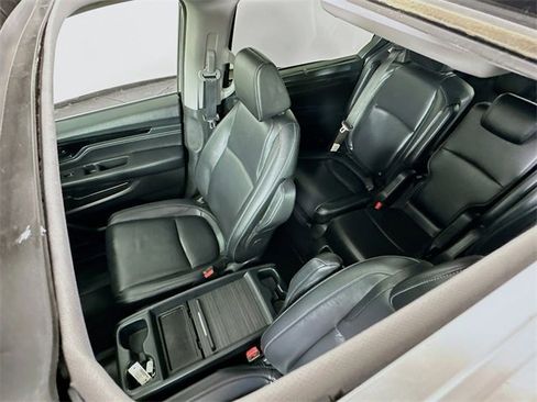 Certified 2023 Honda Odyssey Touring image 9
