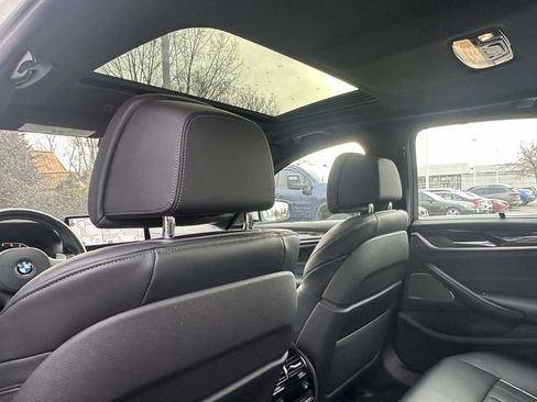 Certified 2023 BMW M550i xDrive w/ Executive Package image 24