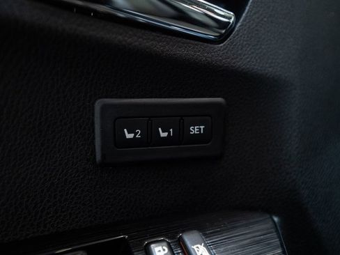 Used 2016 Toyota RAV4 Limited w/ Advanced Technology Package AWD/4WD image 22