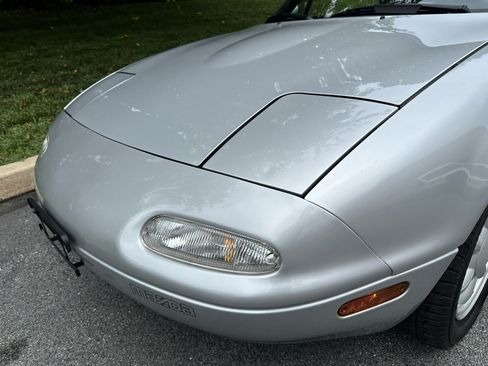 Used 1990 MAZDA MX-5 Miata RWD image 68