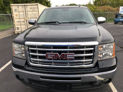 Used 2011 GMC Sierra 1500 SLE w/ Power Tech Package AWD/4WD image 2