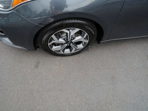Used 2021 Kia Forte LXS FWD image 32