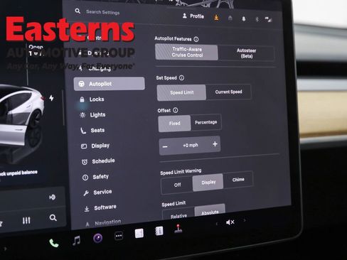 Used 2023 Tesla Model 3 Standard Range image 17