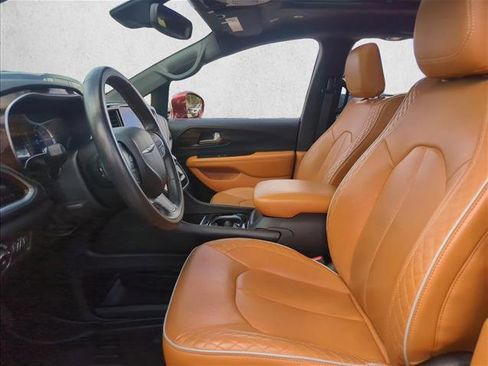 Used 2021 Chrysler Pacifica Pinnacle image 17