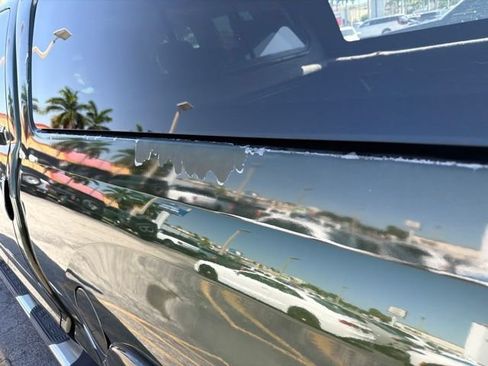 Used 2011 Toyota Tundra 4x4 Double Cab w/ SR5 Pkg image 8