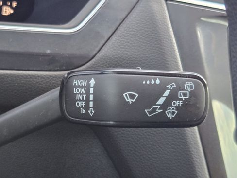 Used 2023 Volkswagen Tiguan S FWD image 18