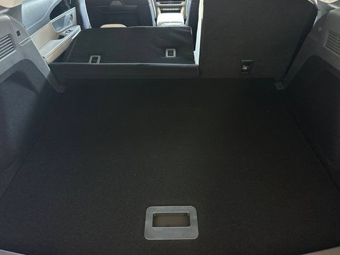 New 2026 Lincoln Nautilus Reserve AWD/4WD image 14