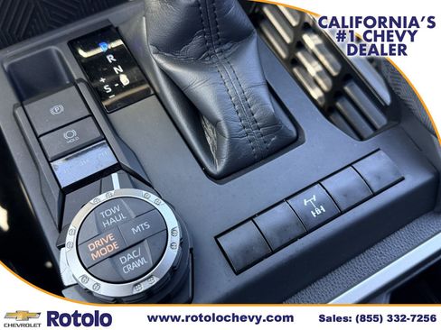 Used 2025 Toyota Tacoma TRD Off-Road AWD/4WD image 24