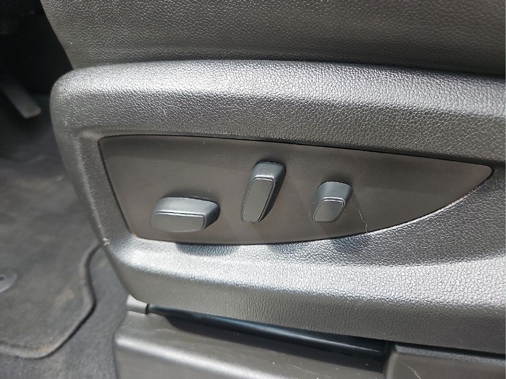 Used 2020 Chevrolet Tahoe LT AWD/4WD image 14