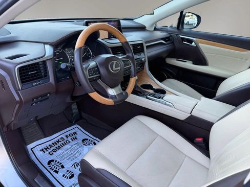 Used 2019 Lexus RX 450hL Premium w/ Premium Package AWD/4WD image 11