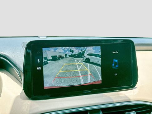 Used 2023 Hyundai Santa Fe SEL FWD image 18