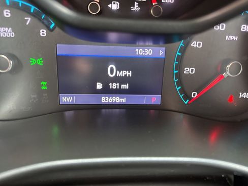 Used 2020 Chevrolet Colorado Z71 image 30