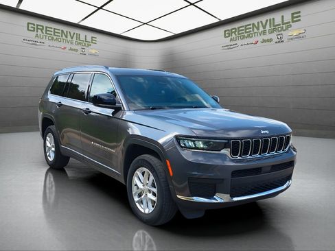 Used 2024 Jeep Grand Cherokee L Laredo AWD/4WD image 10