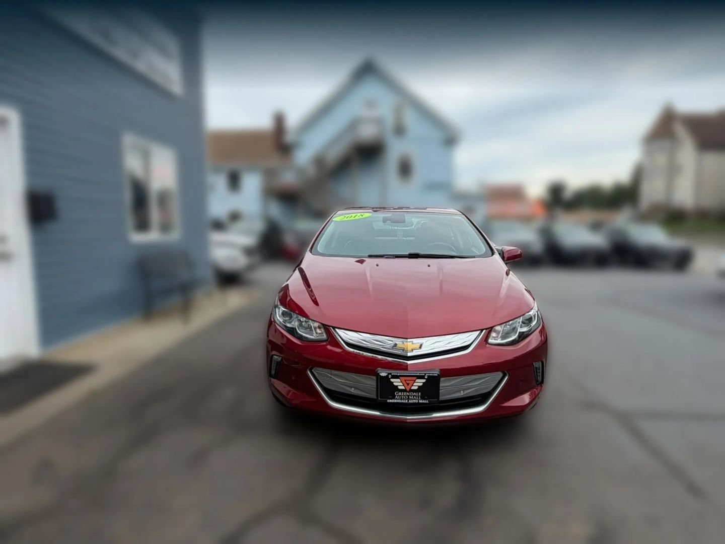 Used 2018 Chevrolet Volt Premier w/ Driver Confidence Package FWD image 9