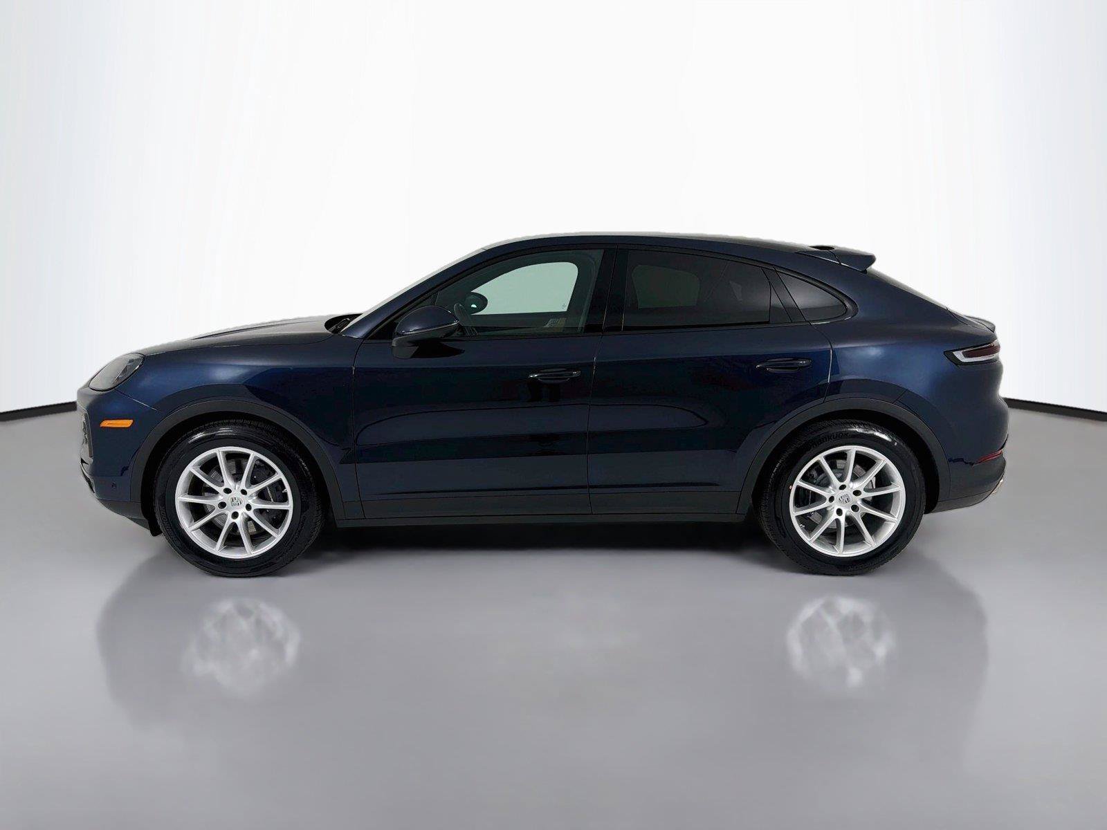 Used 2024 Porsche Cayenne Coupe w/ Premium Package Plus AWD/4WD image 2