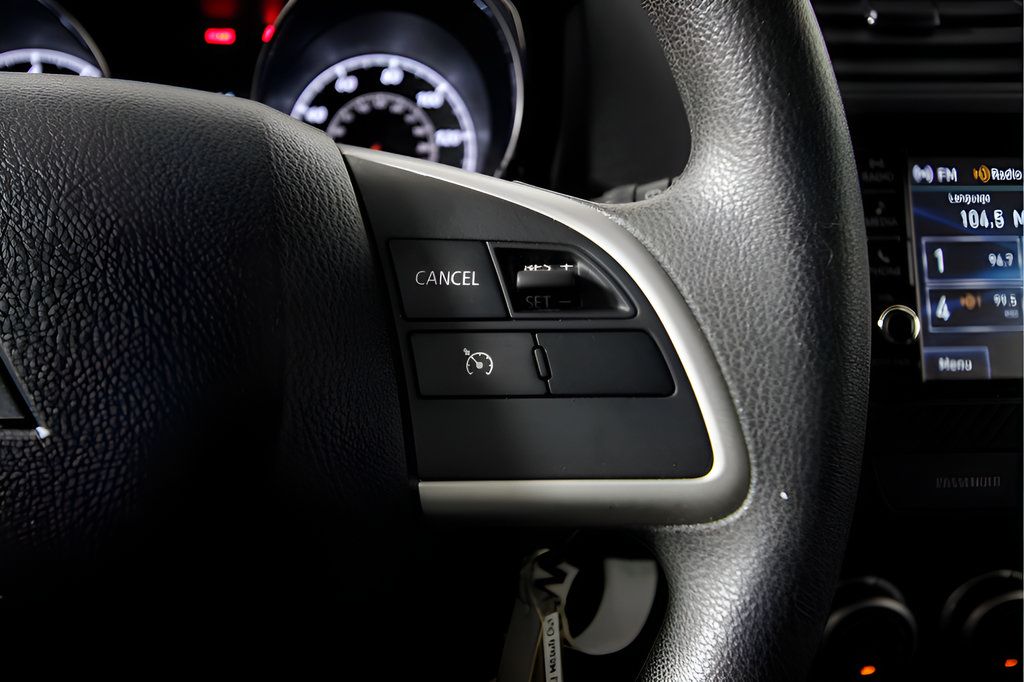 Used 2022 Mitsubishi Outlander Sport ES FWD image 21