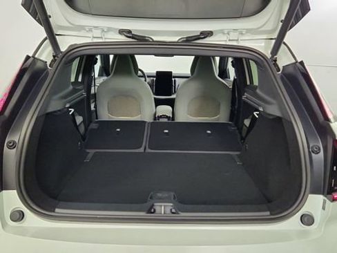 New 2026 Volvo EX30 Plus w/ Climate Package AWD/4WD image 38
