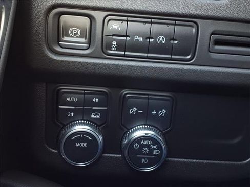 Certified 2023 GMC Yukon SLT image 23