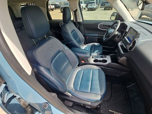 Used 2023 Ford Bronco Sport Outer Banks w/ Tech Package image 28