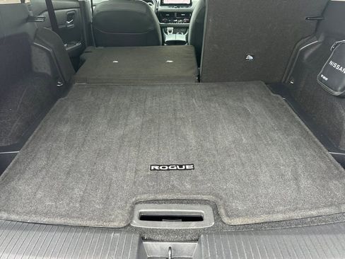 Used 2026 Nissan Rogue SL image 15