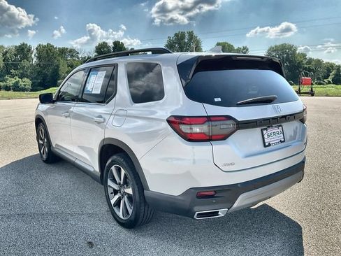 Used 2023 Honda Pilot Elite image 16