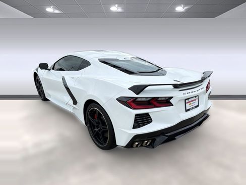 Used 2023 Chevrolet Corvette Stingray Preferred Cpe w/ Z51 Performance Package image 3