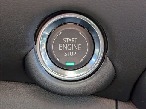 New 2026 Chevrolet Suburban Premier image 26