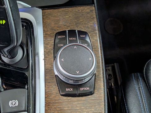 Used 2018 BMW X3 M40i image 25