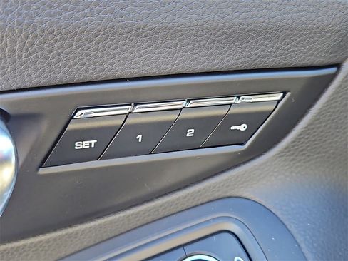 Certified 2025 Porsche 718 Boxster image 22