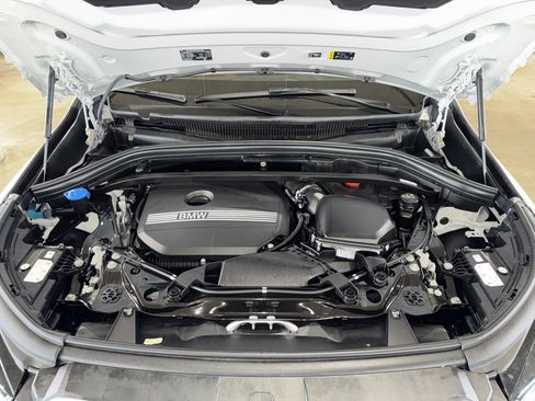 Certified 2025 BMW X1 xDrive28i w/ Premium Package image 35