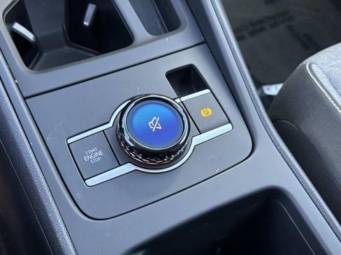 Used 2025 Volkswagen Tiguan S w/ 18" Wheel Package image 22