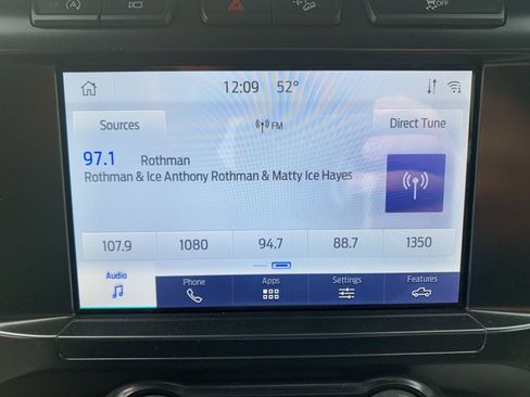 Used 2021 Ford F150 XLT w/ FX4 Off-Road Package image 22