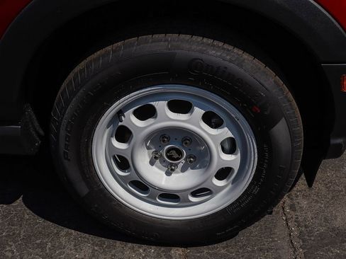 Used 2025 Ford Bronco Sport Heritage w/ Convenience Package image 11