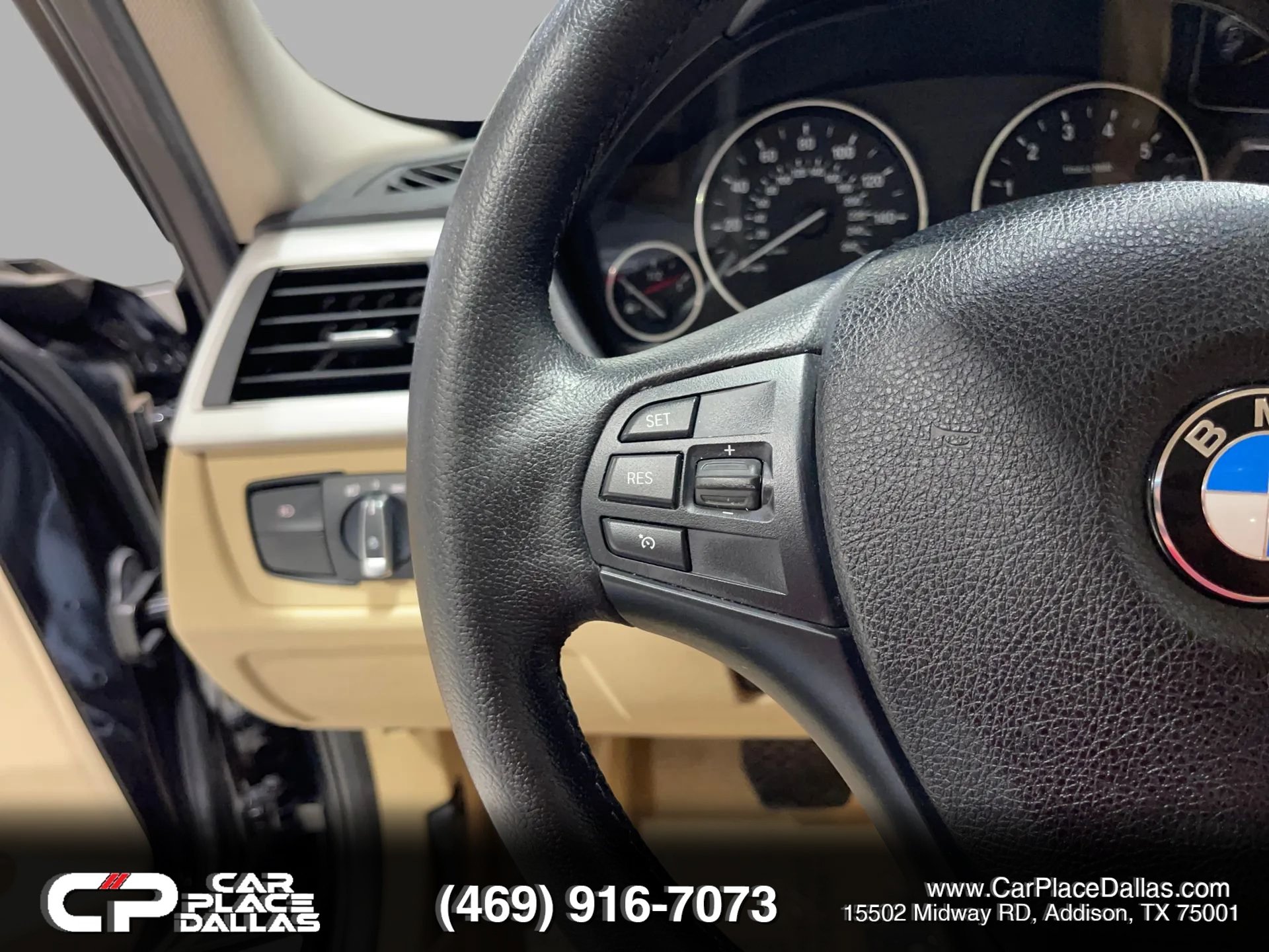 Used 2016 BMW 320i Sedan RWD image 30