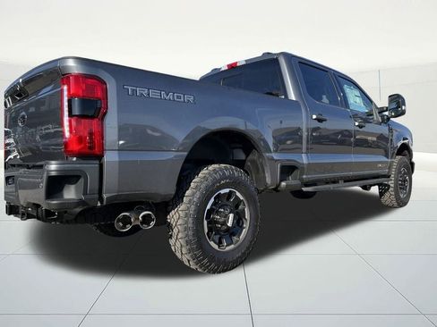 New 2026 Ford F250 Lariat w/ Tremor Off-Road Package image 6
