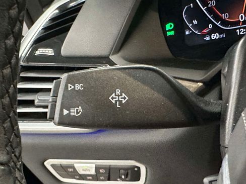 Used 2023 BMW X5 xDrive40i AWD/4WD image 33