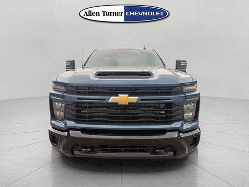 New 2026 Chevrolet Silverado 2500 Custom w/ Custom Value Package AWD/4WD image 2