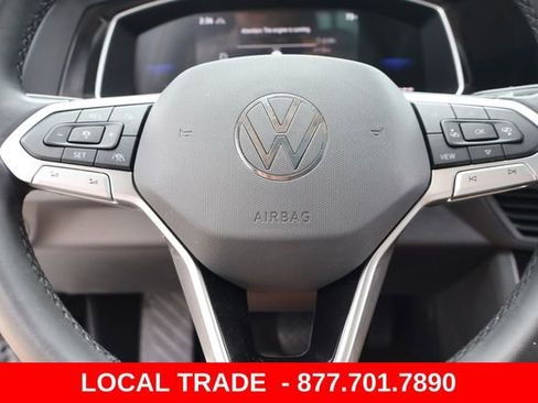 Used 2024 Volkswagen Jetta SE FWD image 23