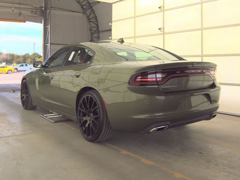 Used 2023 Dodge Charger SXT RWD image 9
