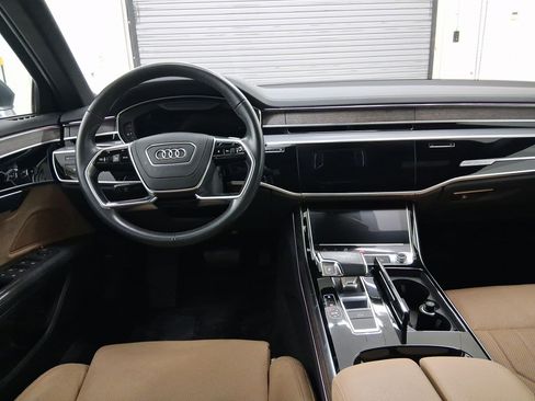 Used 2021 Audi A8 L 3.0T image 4