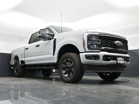 New 2026 Ford F250 XL w/ STX Appearance Package AWD/4WD image 57