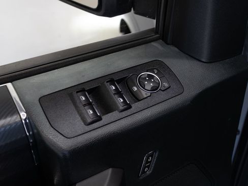 Used 2020 Ford F150 XLT w/ Equipment Group 302A Luxury AWD/4WD image 18