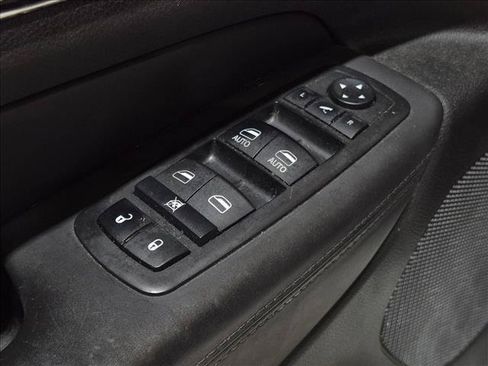 Used 2019 Jeep Grand Cherokee High Altitude AWD/4WD image 9
