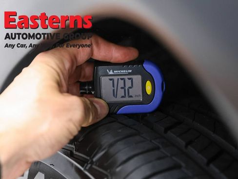 Used 2024 Jeep Compass Latitude AWD/4WD image 25